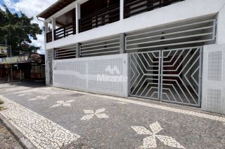 Casa Térrea Para Alugar com 4 quartos sendo 1 suíte no bairro Kalilândia em Feira De Santana