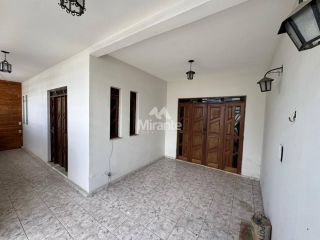 Casa Térrea Para Alugar com 4 quartos sendo 1 suíte no bairro Kalilândia em Feira De Santana