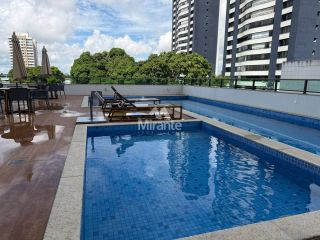 Apartamento Para Alugar com 3 quartos sendo 1 suíte no bairro Santa Mônica em Feira De Santana