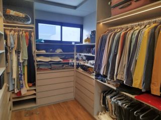 Casa Mobiliada de Condomínio Para Vender, com 4 quartos sendo 3 suítes no bairro Papagaio em Feira De Santana