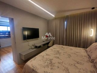 Casa Mobiliada de Condomínio Para Vender, com 4 quartos sendo 3 suítes no bairro Papagaio em Feira De Santana