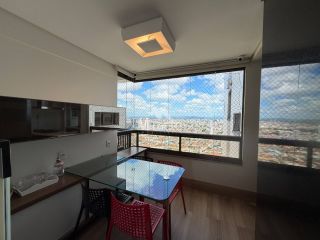 Apartamento Para Vender com 4 quartos sendo 3 suítes no bairro Santa Mônica em Feira De Santana