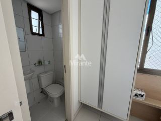Apartamento Para Vender com 4 quartos sendo 3 suítes no bairro Santa Mônica em Feira De Santana