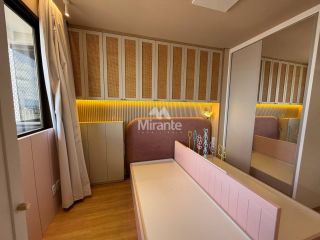 Apartamento Para Vender com 4 quartos sendo 3 suítes no bairro Santa Mônica em Feira De Santana