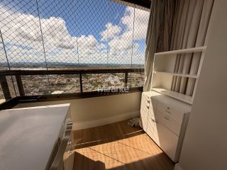 Apartamento Para Vender com 4 quartos sendo 3 suítes no bairro Santa Mônica em Feira De Santana