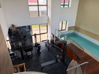 Apartamento Para Vender com 4 quartos sendo 3 suítes no bairro Santa Mônica em Feira De Santana