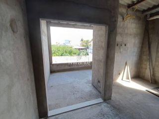 Casa Para Vender com 4 quartos sendo 3 suítes no bairro Tomba em Feira De Santana