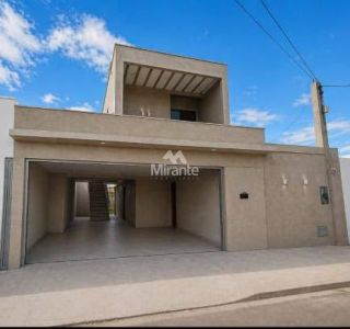 Casa Para Vender com 4 quartos sendo 3 suítes no bairro Tomba em Feira De Santana