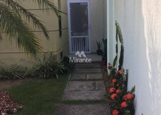 Casa de Condomínio Para Vender com 3 quartos sendo 3 suítes no bairro Tomba em Feira De Santana