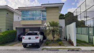 Casa de Condomínio Para Vender com 3 quartos sendo 3 suítes no bairro Tomba em Feira De Santana