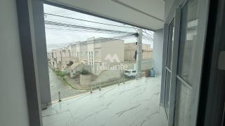 Casa de Condomínio Para Vender com 2 quartos sendo 2 suítes no bairro Papagaio em Feira De Santana