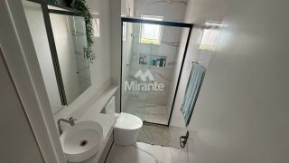 Casa de Condomínio Para Vender com 2 quartos sendo 2 suítes no bairro Papagaio em Feira De Santana