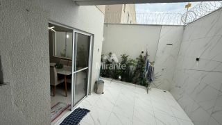 Casa de Condomínio Para Vender com 2 quartos sendo 2 suítes no bairro Papagaio em Feira De Santana