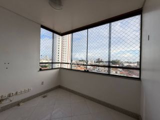 Apartamento Para Vender com 3 quartos sendo 1 suíte no bairro Ponto Central em Feira De Santana