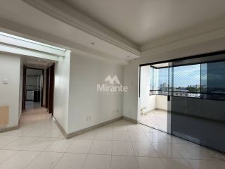 Apartamento Para Vender com 3 quartos sendo 1 suíte no bairro Ponto Central em Feira De Santana