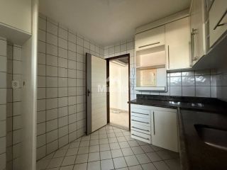 Apartamento Para Vender com 3 quartos sendo 1 suíte no bairro Ponto Central em Feira De Santana