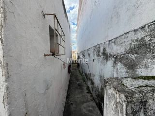 Casa Para Alugar com 3 quartos sendo 1 suíte no bairro Brasília em Feira De Santana