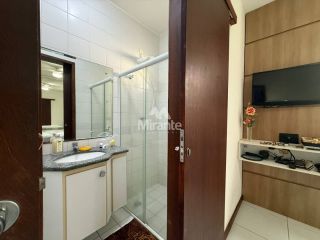 Casa de Condomínio Para Vender com 3 quartos sendo 1 suíte no bairro Santa Mônica II em Feira De Santana