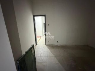 Casa Comercial Para Alugar no bairro Centro em Feira De Santana
