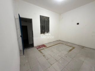 Casa Comercial Para Alugar no bairro Centro em Feira De Santana