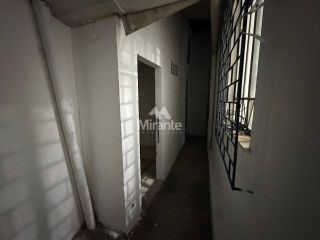 Casa Comercial Para Alugar no bairro Centro em Feira De Santana