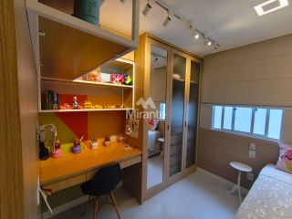 Casa de Condomínio Para Vender com 4 quartos sendo 1 suíte no bairro Vila Olimpia em Feira De Santana