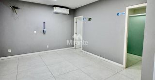 Prédio / Edifício Inteiro Comercial Para Alugar no bairro Parque Getúlio Vargas em Feira De Santana