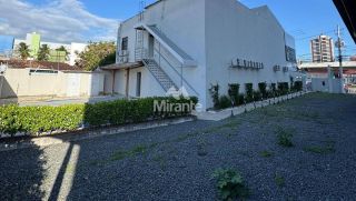 Prédio / Edifício Inteiro Comercial Para Alugar no bairro Parque Getúlio Vargas em Feira De Santana