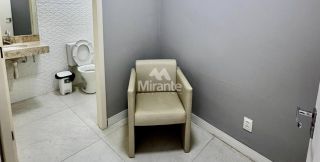 Prédio / Edifício Inteiro Comercial Para Alugar no bairro Parque Getúlio Vargas em Feira De Santana
