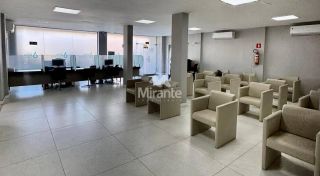 Prédio / Edifício Inteiro Comercial Para Alugar no bairro Parque Getúlio Vargas em Feira De Santana