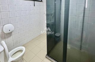Prédio / Edifício Inteiro Comercial Para Alugar no bairro Parque Getúlio Vargas em Feira De Santana