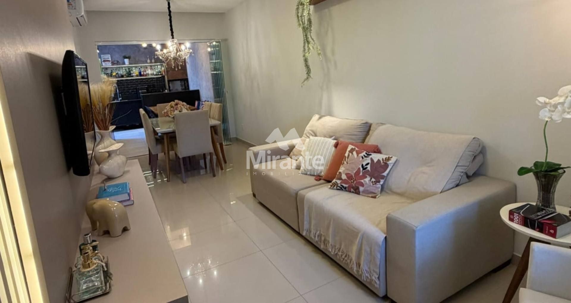 Casa de Condomínio Para Vender com 2 quartos sendo 1 suíte no bairro Papagaio em Feira De Santana