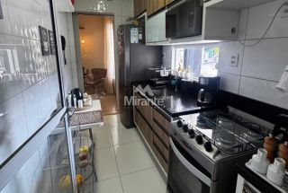 Casa de Condomínio Para Vender com 2 quartos sendo 1 suíte no bairro Papagaio em Feira De Santana