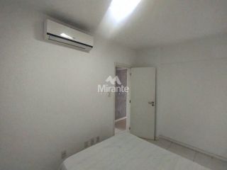 Apartamento Para Vender com 3 quartos sendo 1 suíte no bairro Santa Mônica em Feira De Santana
