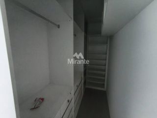 Casa Mobiliada Para Vender com 3 quartos sendo 1 suíte no bairro Parque Ipê em Feira De Santana