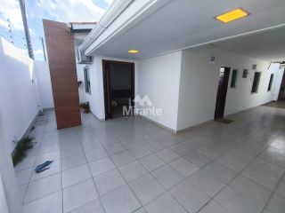 Casa Mobiliada Para Vender com 3 quartos sendo 1 suíte no bairro Parque Ipê em Feira De Santana