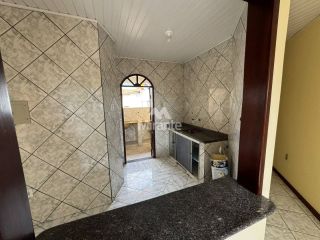 Casa Para Alugar com 3 quartos sendo 1 suíte no bairro Brasília em Feira De Santana
