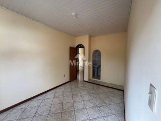 Casa Para Alugar com 3 quartos sendo 1 suíte no bairro Brasília em Feira De Santana