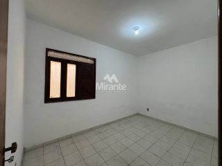 Casa Para Vender com 6 quartos sendo 2 suítes no bairro Kalilândia em Feira De Santana
