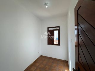 Casa Para Vender com 6 quartos sendo 2 suítes no bairro Kalilândia em Feira De Santana