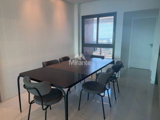 Apartamento Para Alugar com 3 quartos sendo 3 suítes no bairro Santa Mônica em Feira De Santana