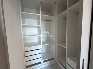 Apartamento Para Alugar com 3 quartos sendo 3 suítes no bairro Santa Mônica em Feira De Santana