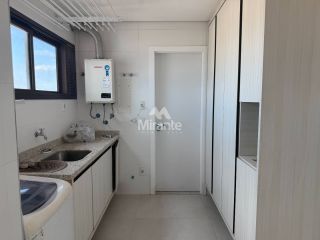 Apartamento Para Alugar com 3 quartos sendo 3 suítes no bairro Santa Mônica em Feira De Santana