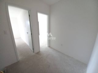 Casa de Condomínio Para Vender com 3 quartos sendo 3 suítes no bairro Registro em Feira De Santana