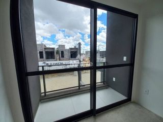 Casa de Condomínio Para Vender com 3 quartos sendo 3 suítes no bairro Registro em Feira De Santana