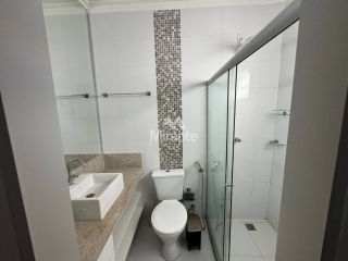 Casa de Condomínio Para Alugar com 2 quartos sendo 1 suíte no bairro Sim em Feira De Santana