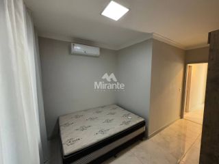 Casa de Condomínio Para Alugar com 2 quartos sendo 1 suíte no bairro Sim em Feira De Santana