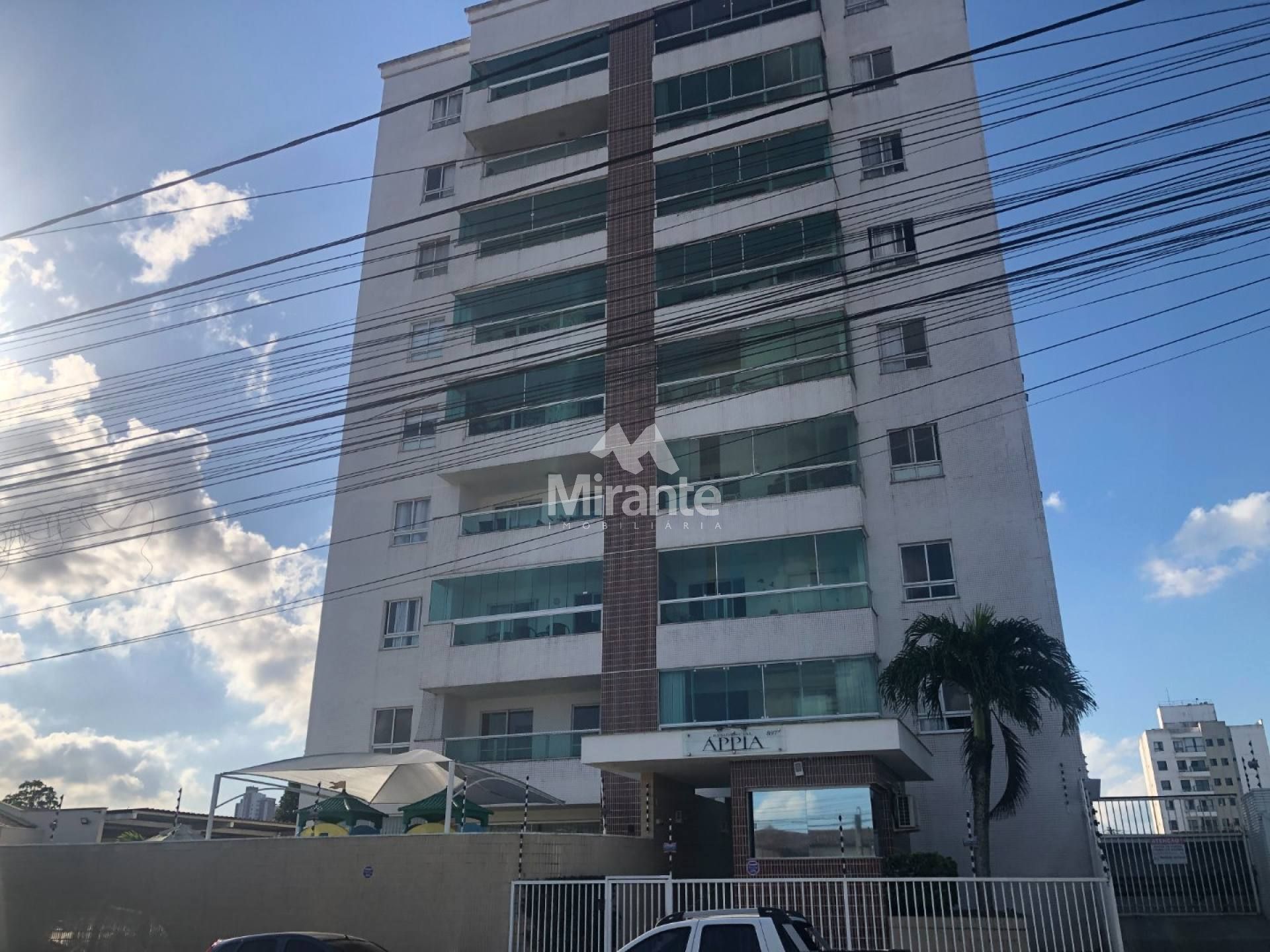 Apartamento Para Vender com 3 quartos sendo 1 suíte no bairro Santa Mônica em Feira De Santana