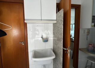 Apartamento Para Vender com 3 quartos sendo 1 suíte no bairro Santa Mônica em Feira De Santana