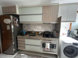 Apartamento Para Vender com 3 quartos sendo 1 suíte no bairro Santa Mônica em Feira De Santana